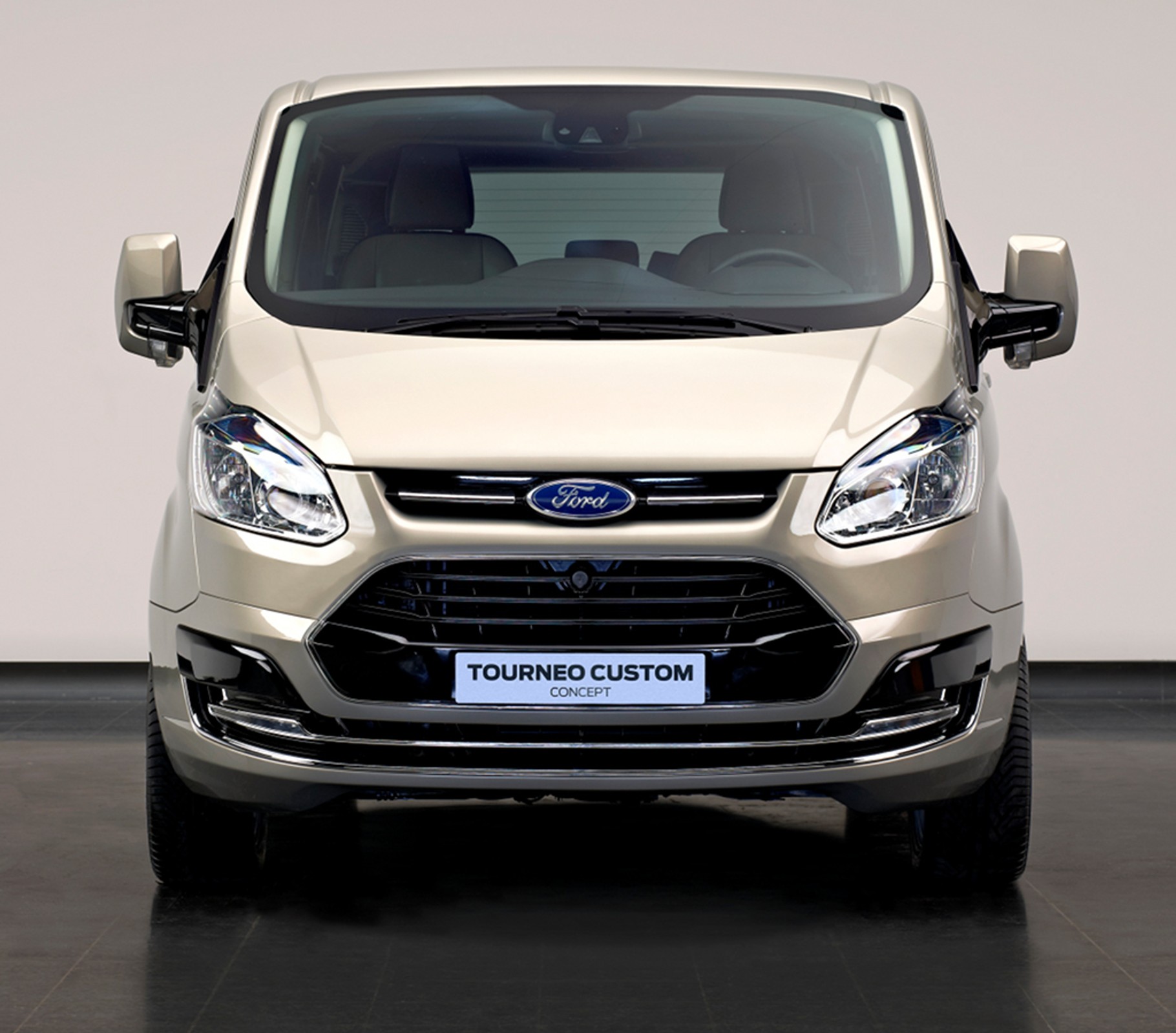 Taki będzie nowy Ford Transit