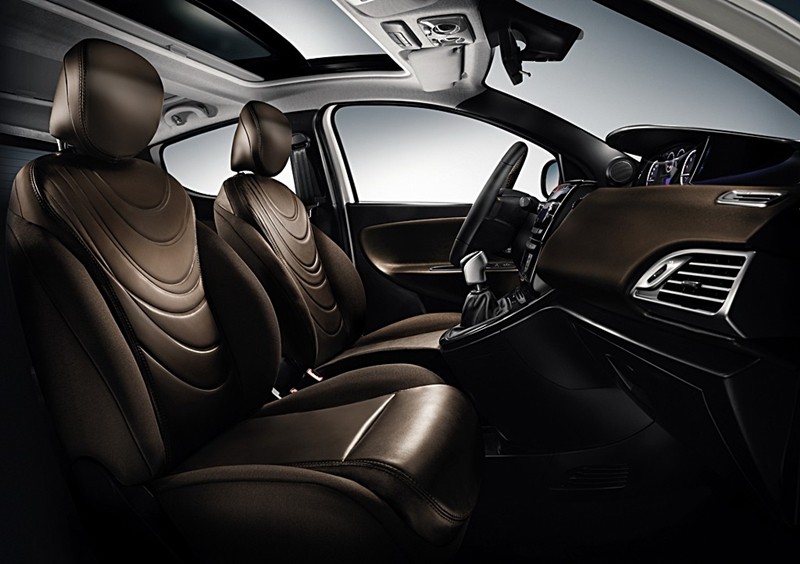 Nowe Lancie to nic innego jak Chryslery – a fe!