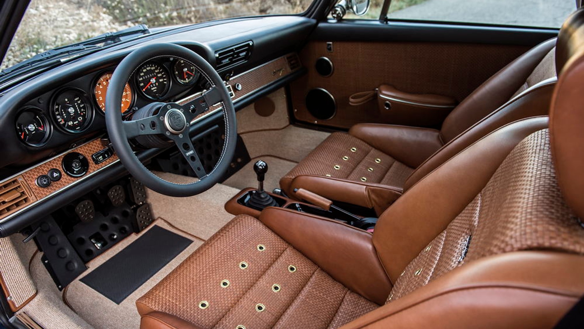 Singer 911