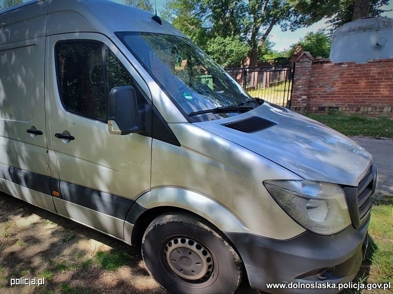 Mercedes został skradziony w Niemczech