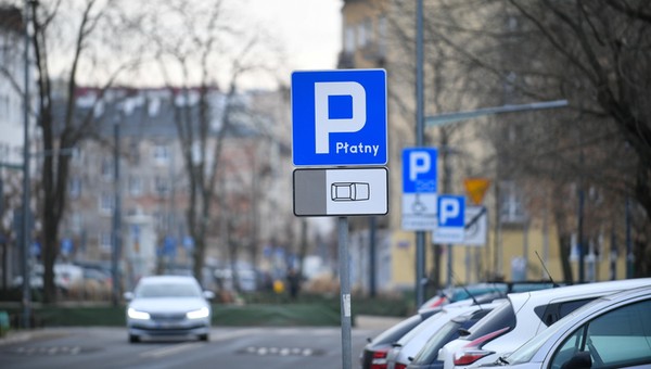 Od 1 września drastyczne podwyżki cen parkowania. W Poznaniu zostawienie auta będzie drogie