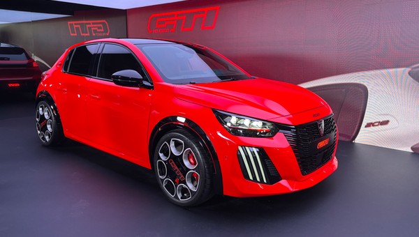 Takiego GTi jeszcze nie było. Widziałem nowego Peugeota E-208 GTi