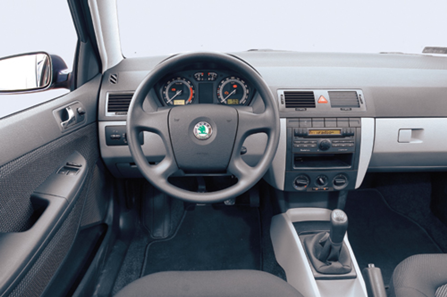 Renault Clio II, Skoda Fabia, Fiat Punto II - Samochody spod lady