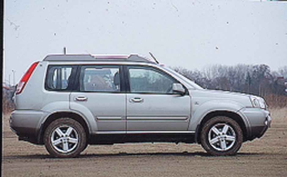 Honda CR-V kontra Nissan X-Trail i Toyota RAV4: pojedynek na szczycie
