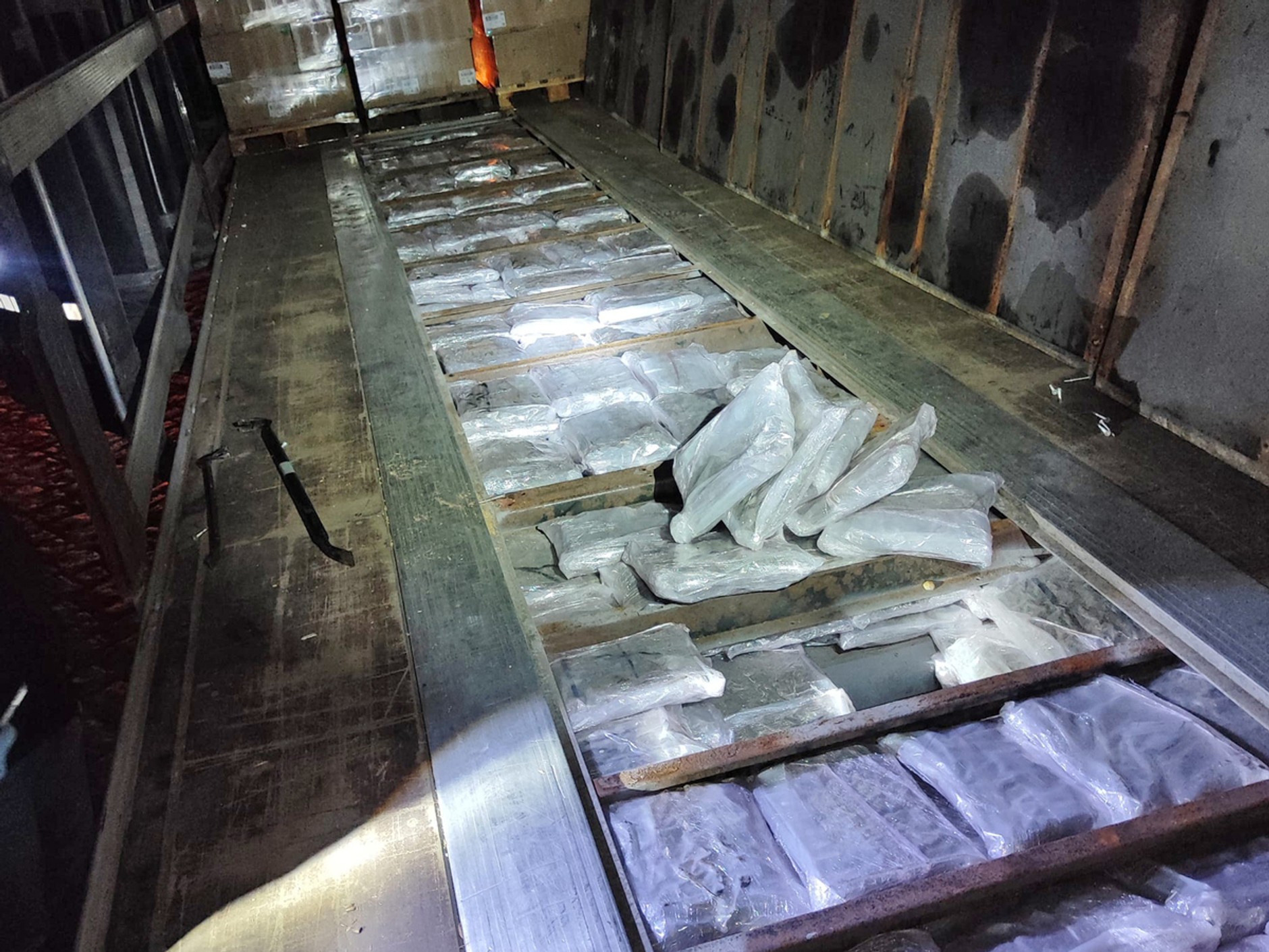 Transport marihuany warty ponad 8 mln zł