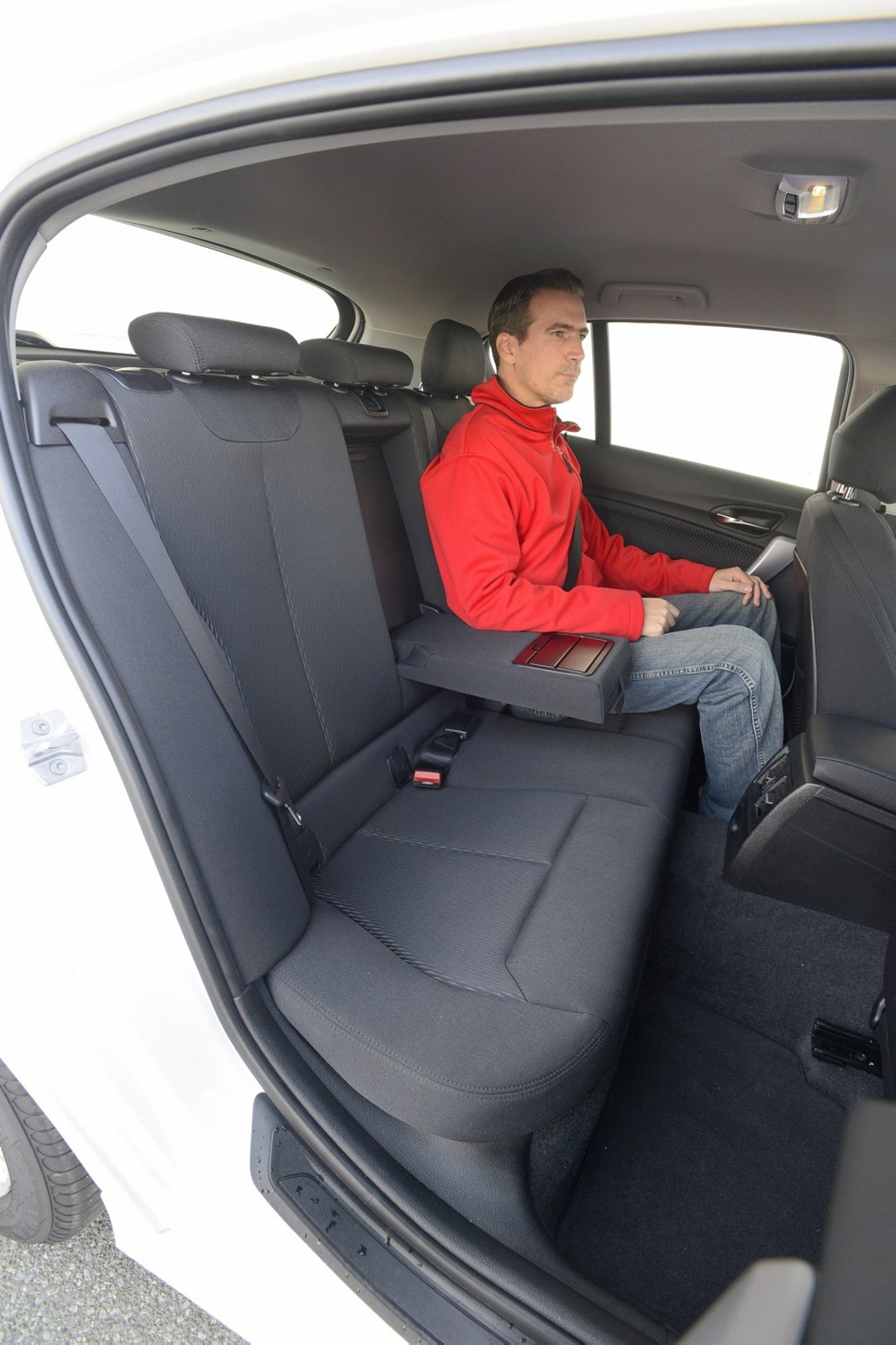 Porównanie: BMW 114d, Mercedes A160 CDI, Hyundai i30 1.6 CRDi, Peugeot 308 1.6 HDI