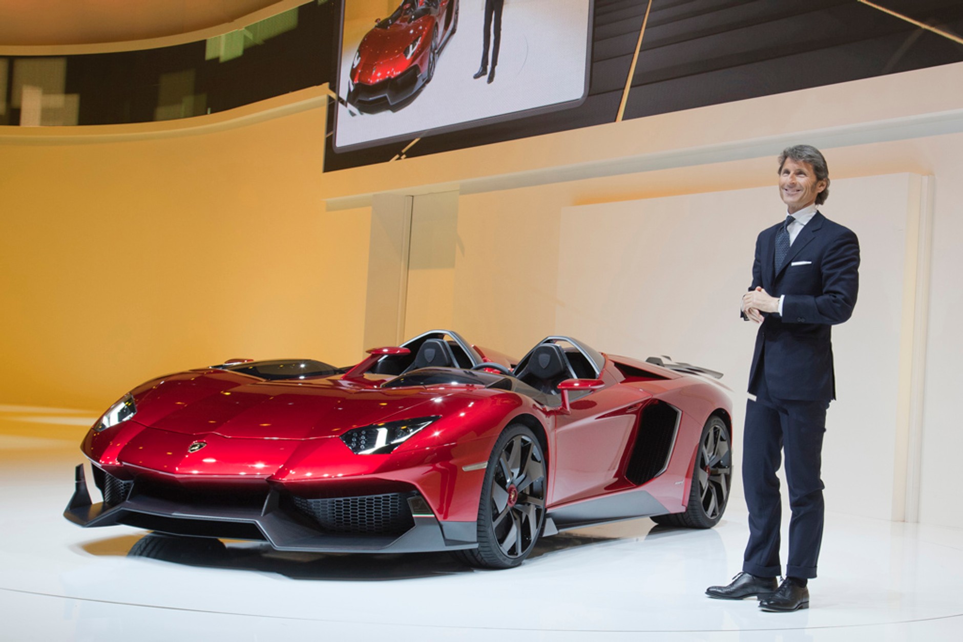 Lamborghini Aventador roadster