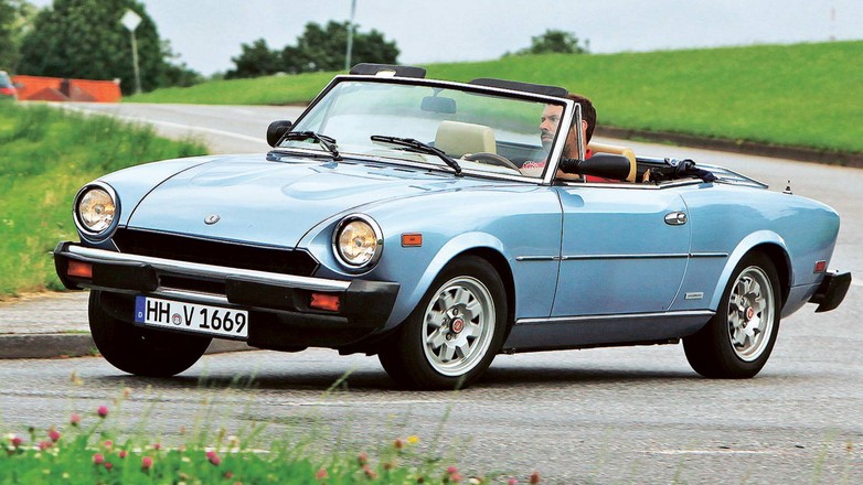Fiat 124 Spider