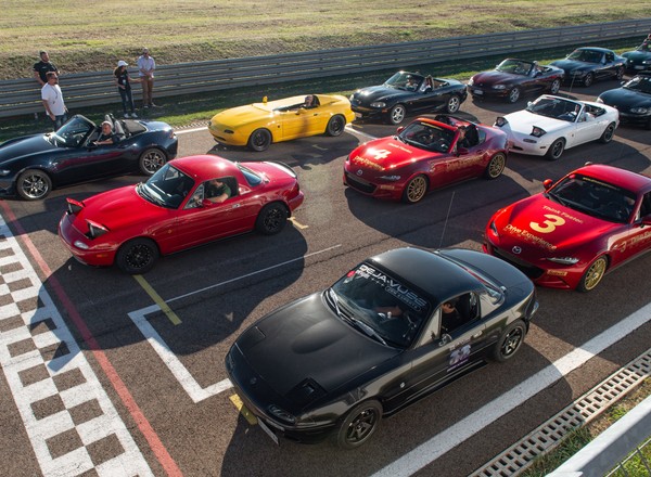 Pobiliśmy rekord Guinnessa z udziałem Mazd MX-5