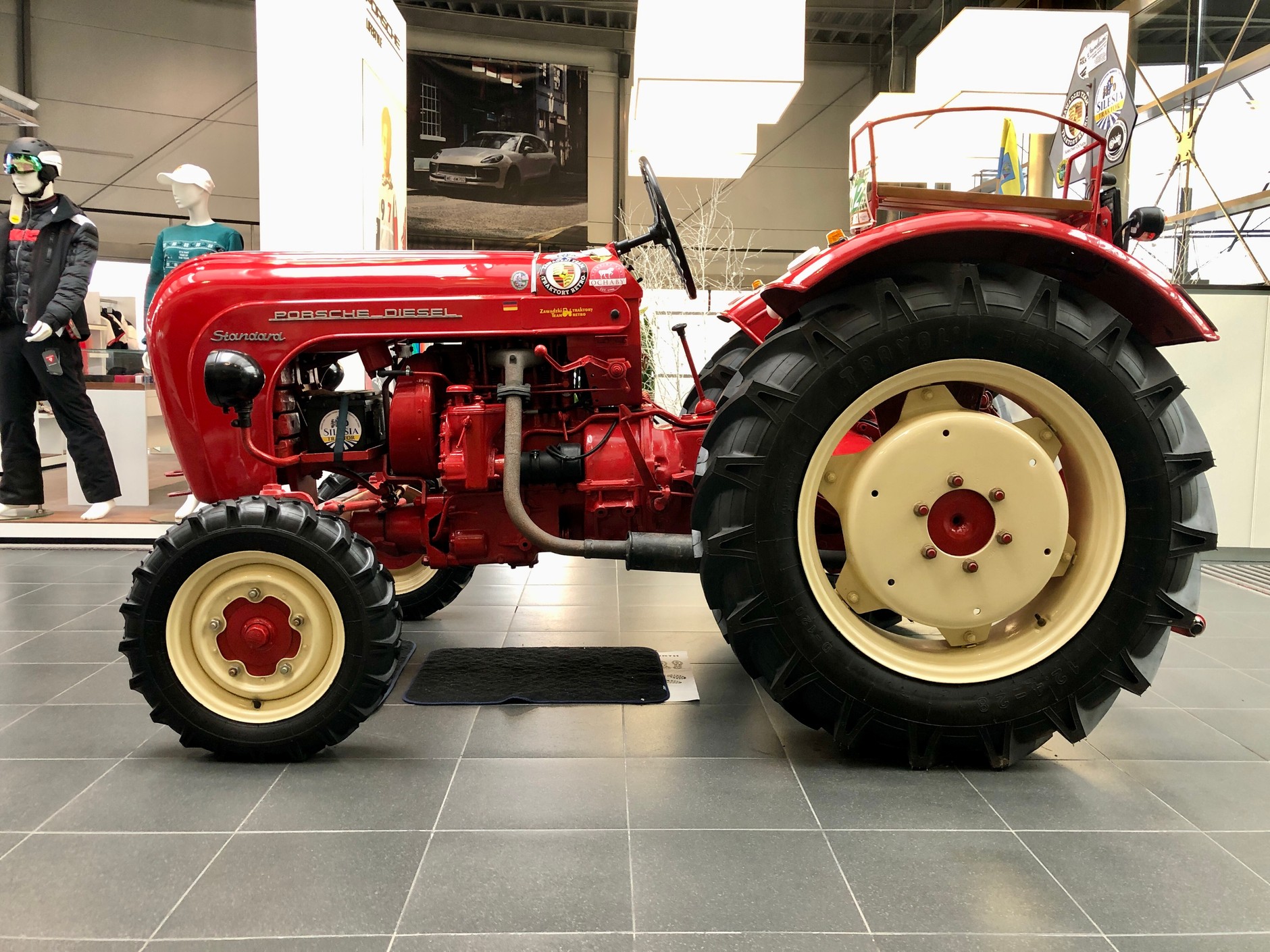 Porsche-Diesel Standard 218