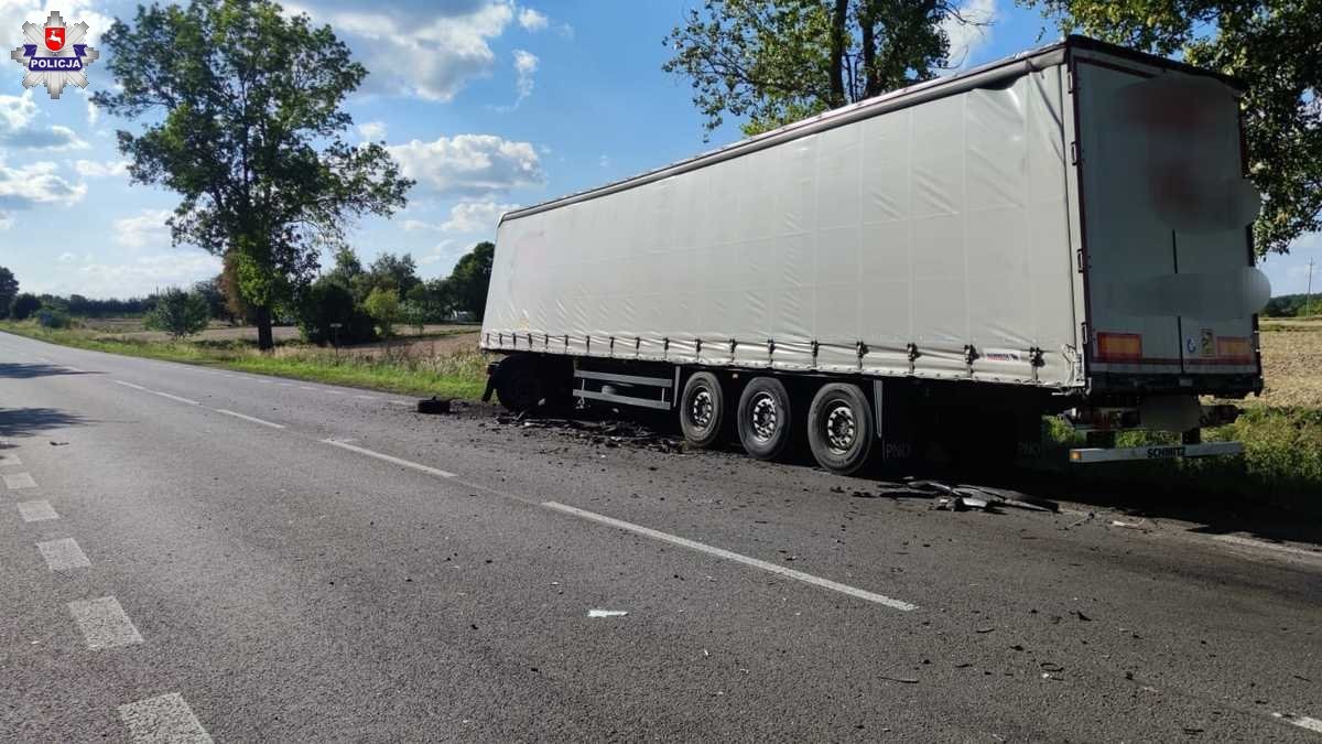 Tragedia na DK-12. Matka zginęła, syn został ranny