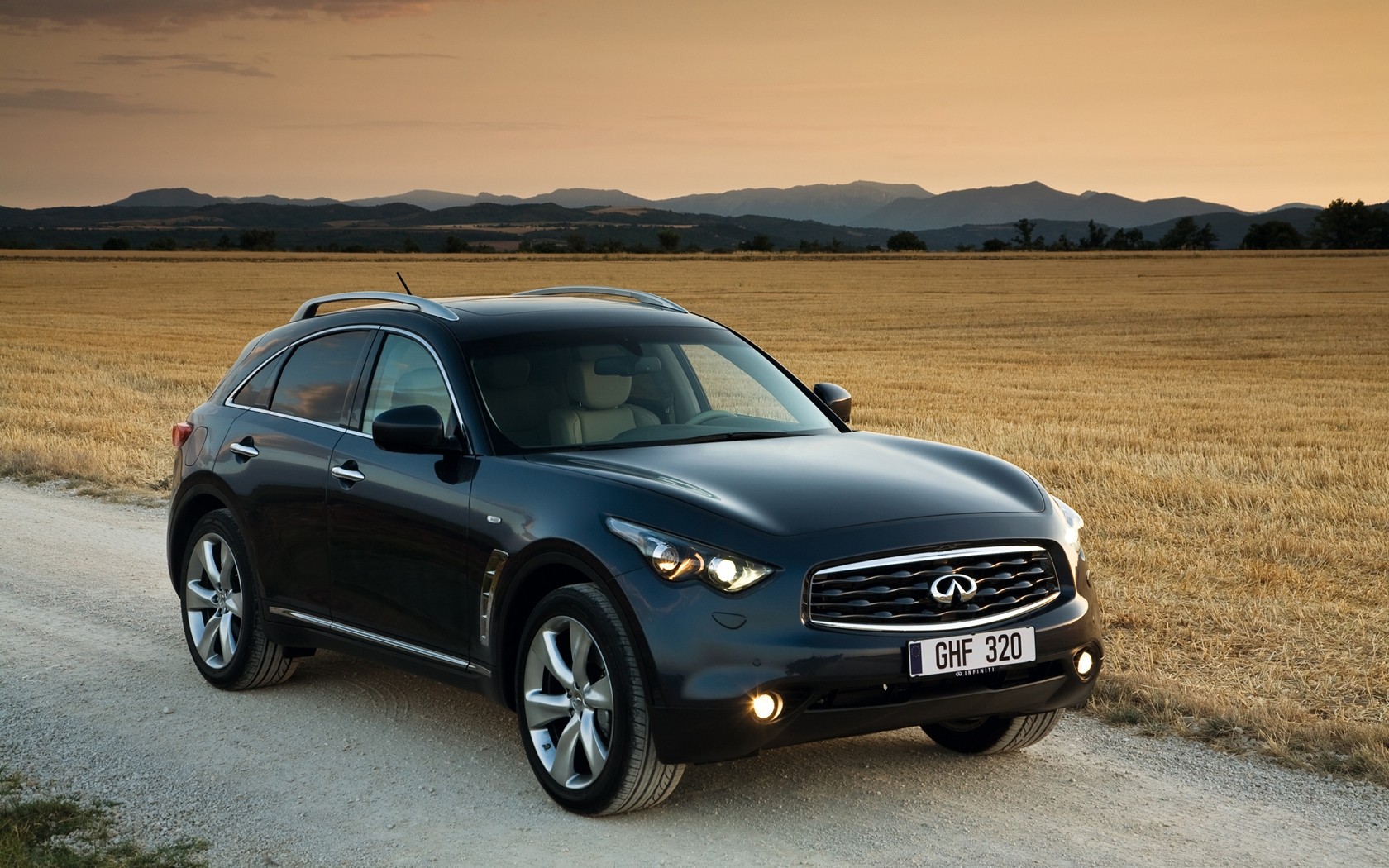 Infiniti FX