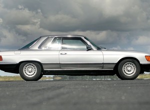 Mercedes Maradony do kupienia na aukcji w Paryżu