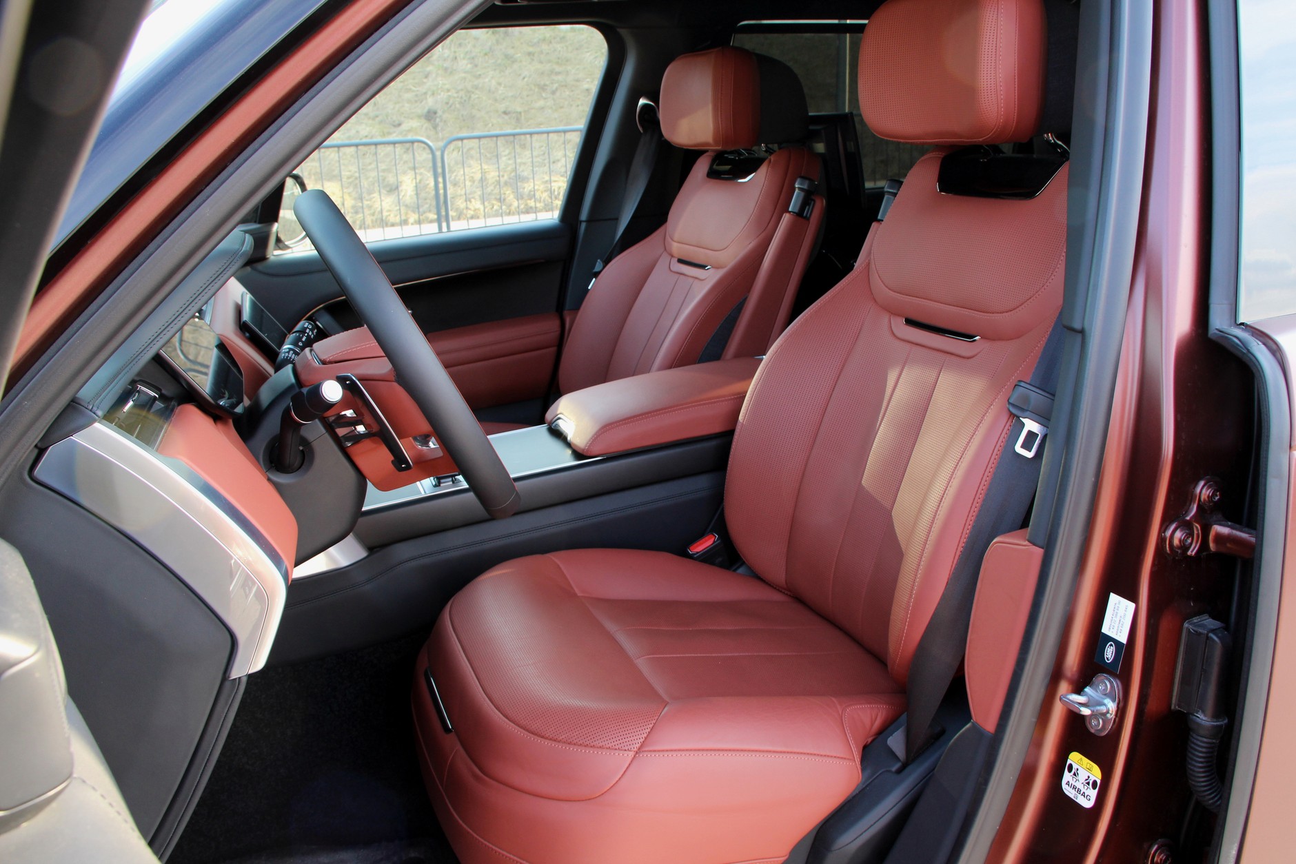 Range Rover 4.4 V8 SV LWB