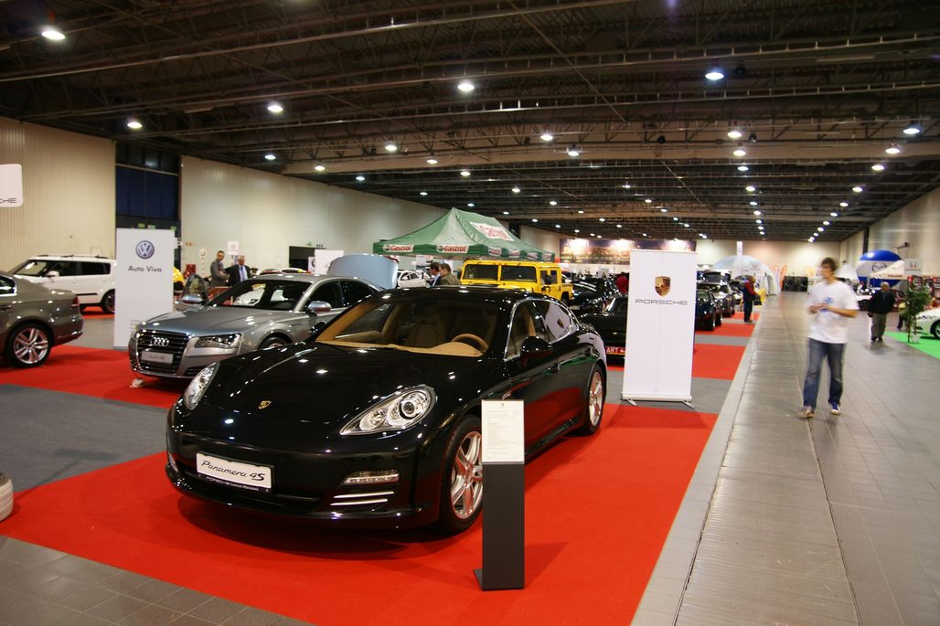 Auto Show Poland 2010 rynkowym barometrem (galeria)