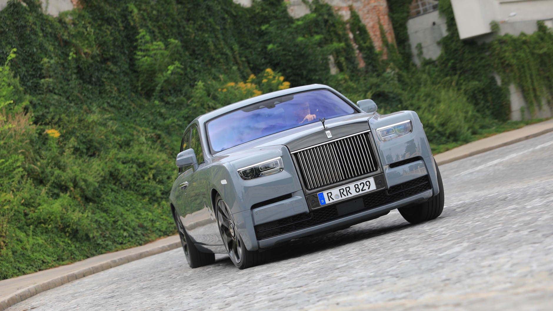Rolls-Royce Phantom (2022, VIII Series II)
