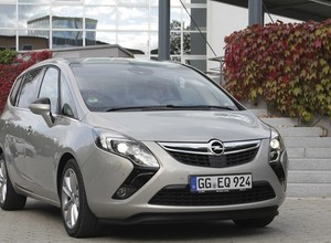 Nowy Opel Zafira to funkcjonalność przez duże F