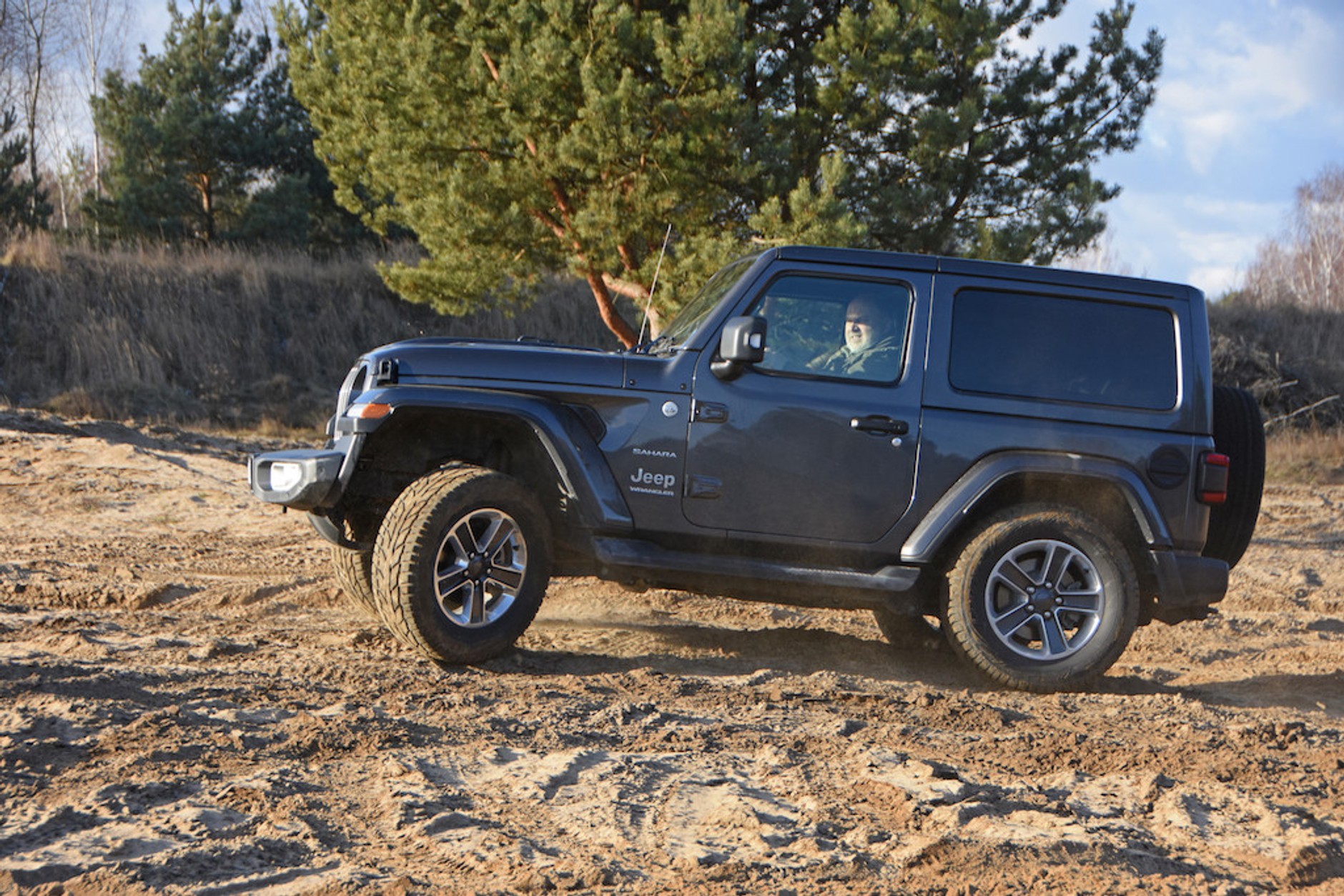 Jeep Wrangler Sahara