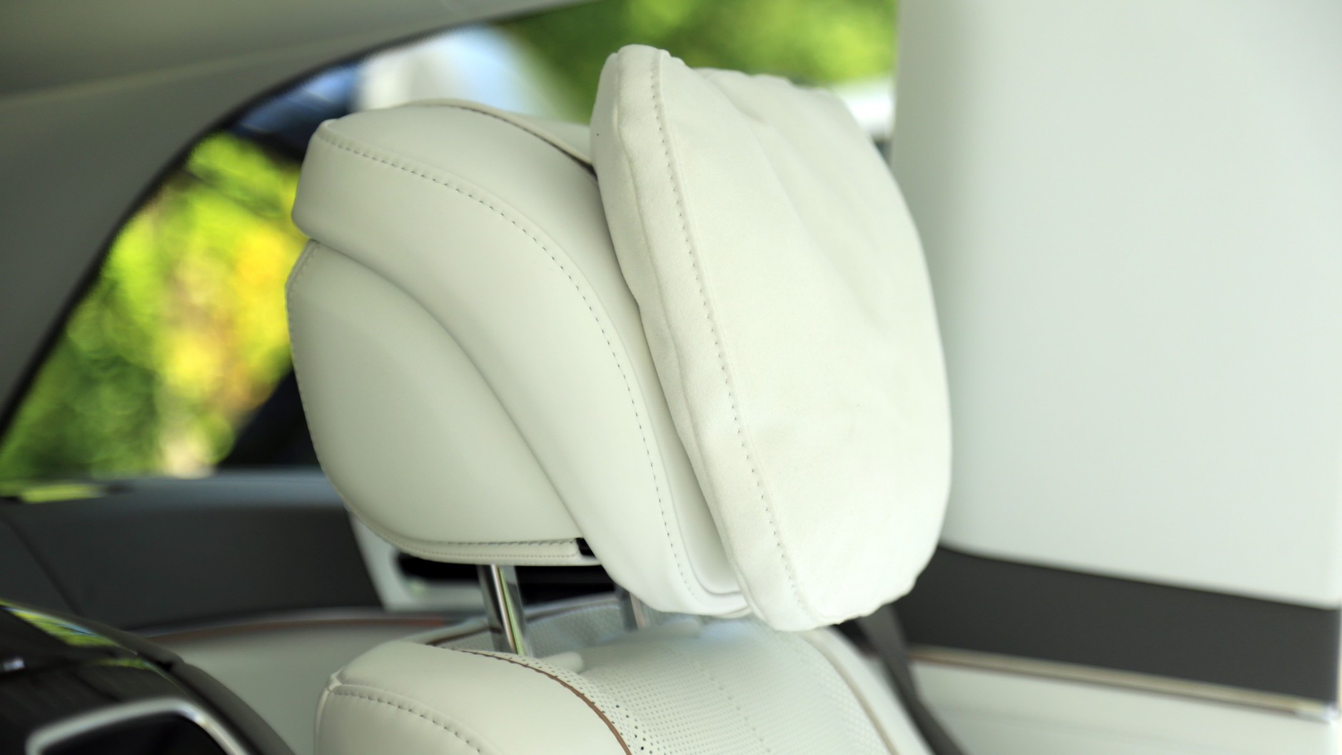 Mercedes-Maybach GLS 600 (2022 r.)