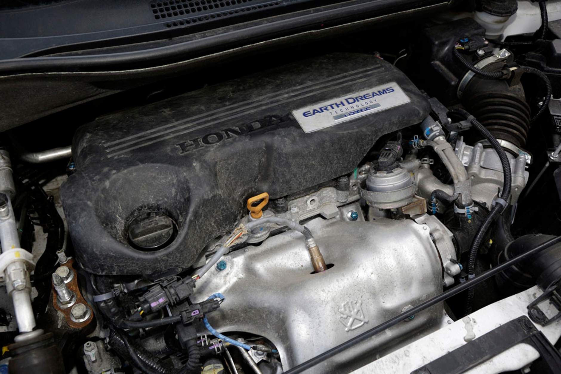 Honda HR-V kontra Peugeot 2008 - praktyczne i stylowe miejskie crossovery