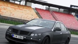 Mercedes-Benz: test wytrzymałości klasy C
