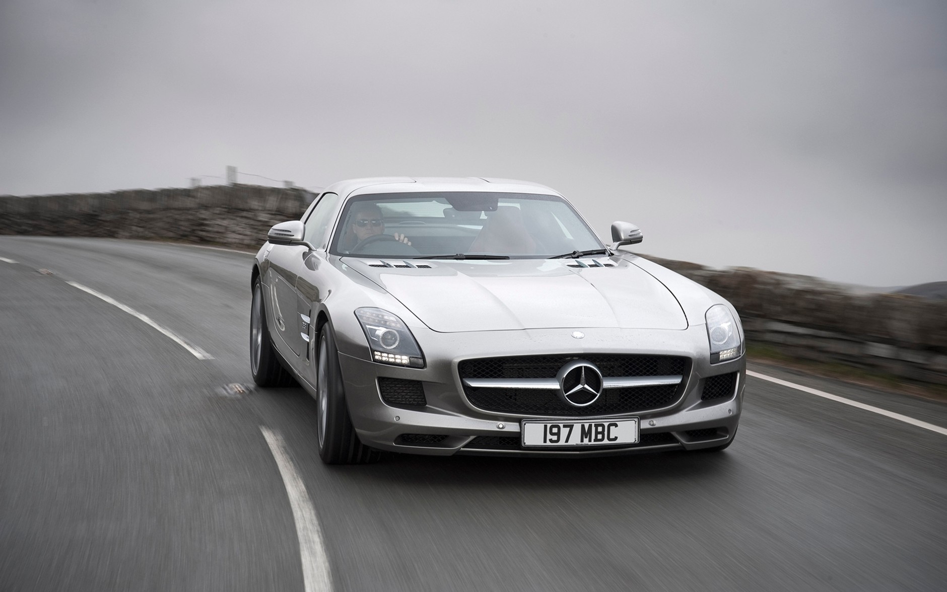 Mercedes SLS AMG