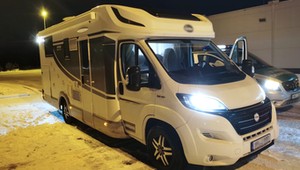 Oszukali go na kampera, mimo że wszystko sprawdził. Policja ostrzega. "Są coraz sprytniejsi"