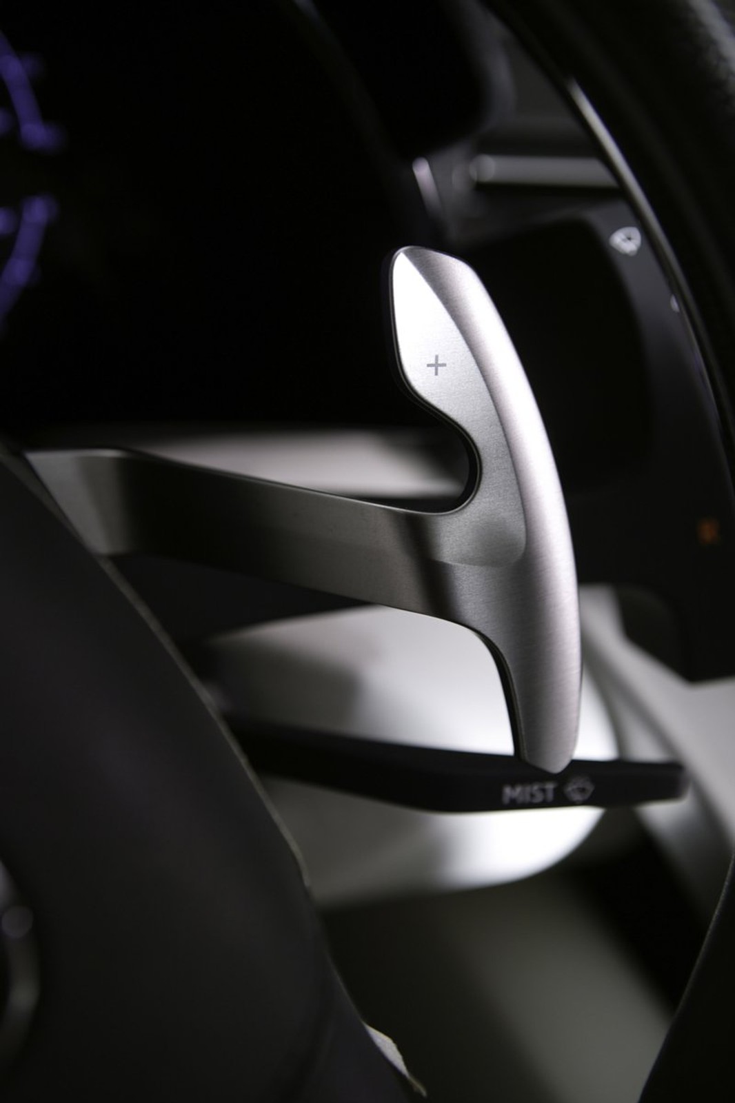 Lexus LFA: zainteresowanie przekroczyło plany produkcyjne