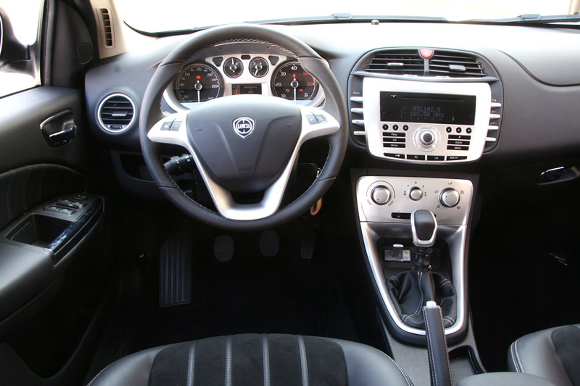 Pierwsze wrażenia: Lancia Delta – legenda w nowym runie