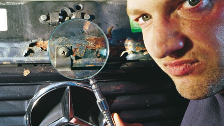 Jak działa gwarancja antykorozyjna? Czyli gwarancje  z dziurami