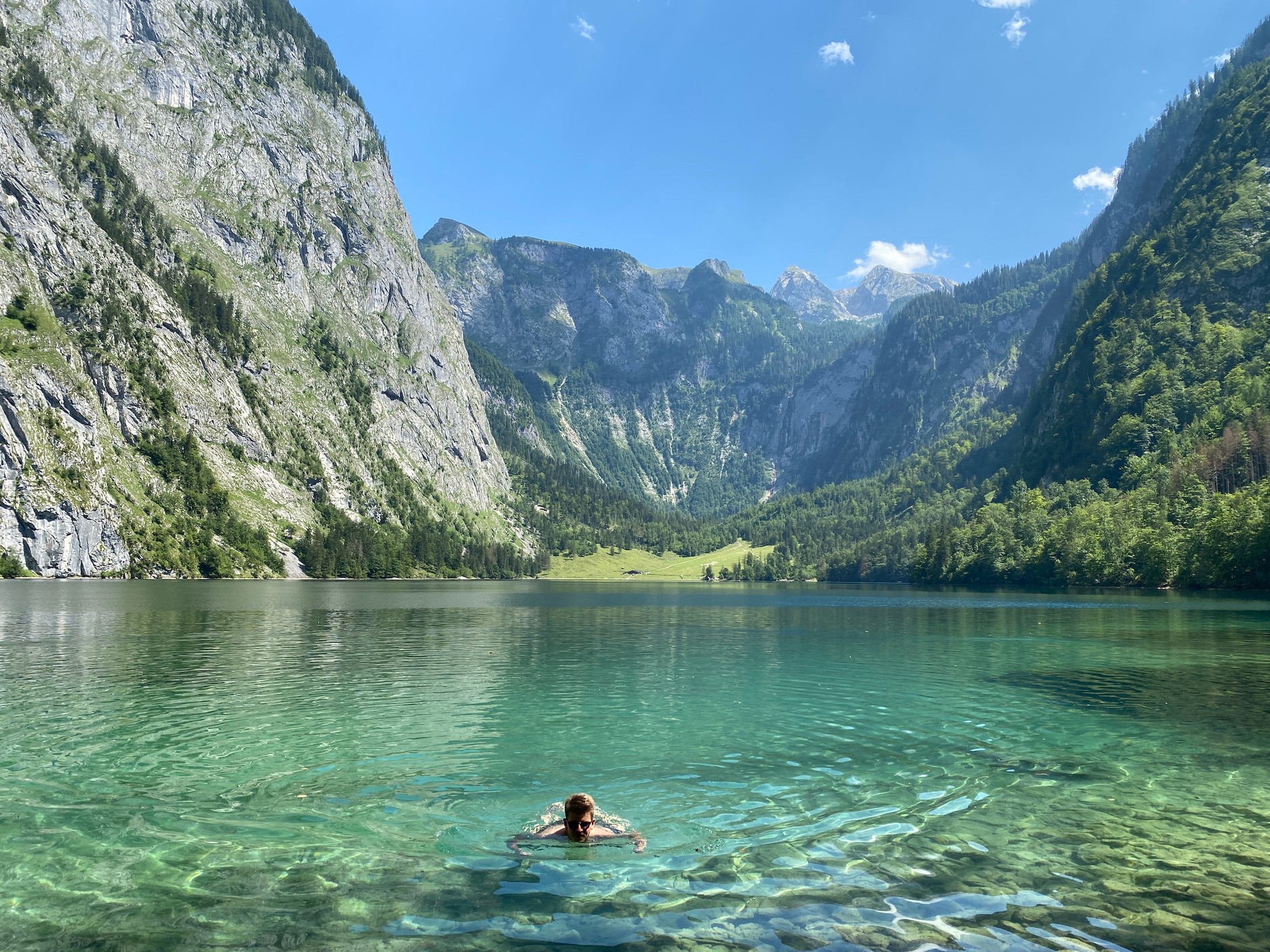 Porsche 718 Cayman T (982c) – podróż w Alpy
