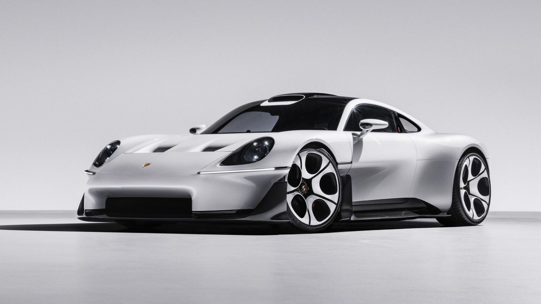 Porsche Mission S
