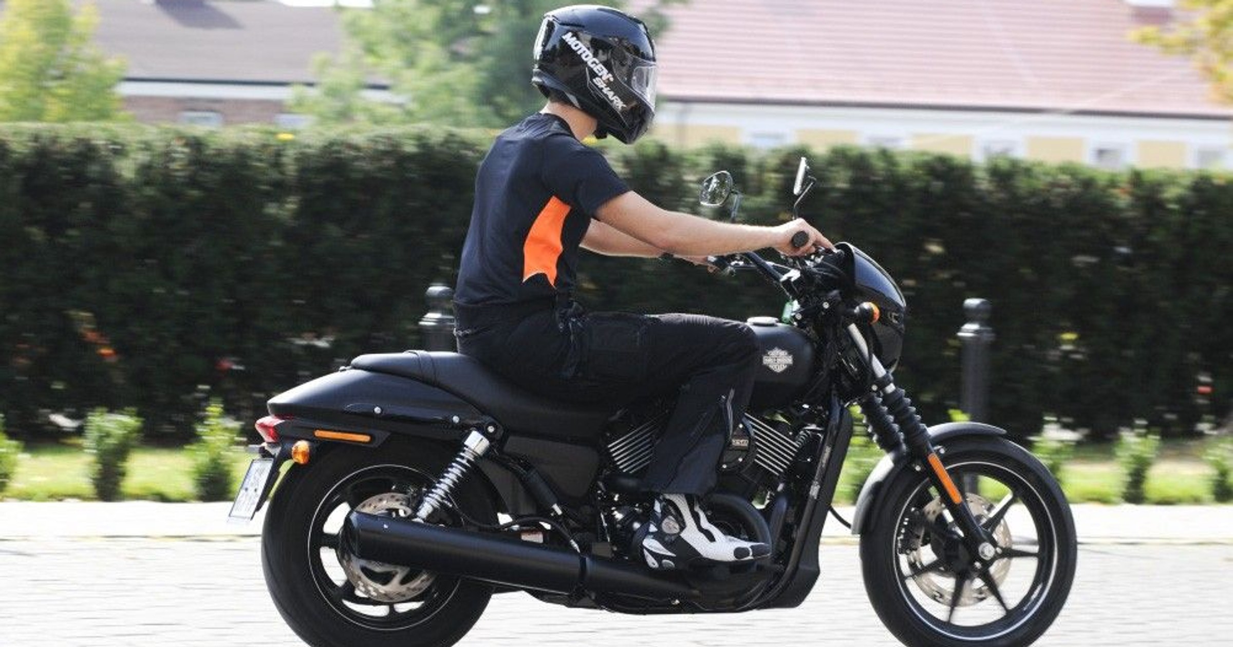Harley-Davidson Street 750 miał być hitem sprzedażowym wśród młodych motocyklistów, ale nie wykorzystano w pełni jego potencjału