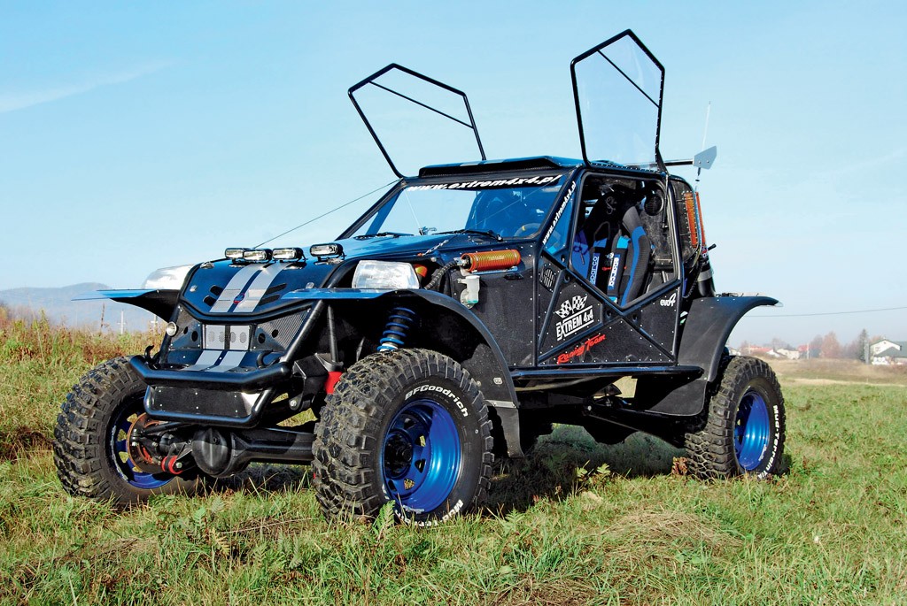 Rajdowe garaże: przygotowania do sportowego sezonu 2012