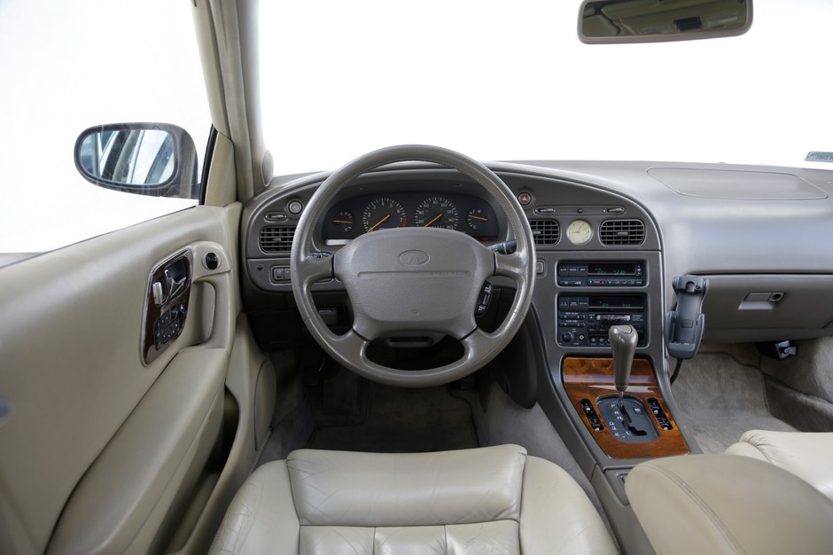 Infiniti Q45t