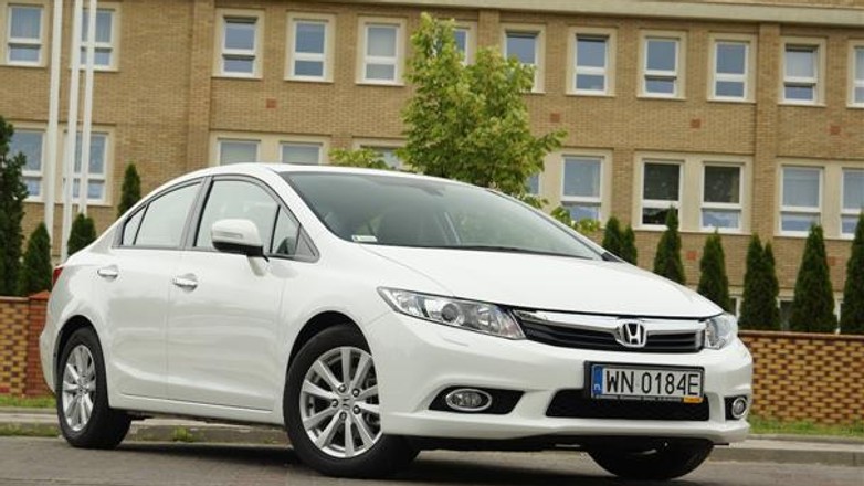 Honda Civic Sedan - Mała limuzyna