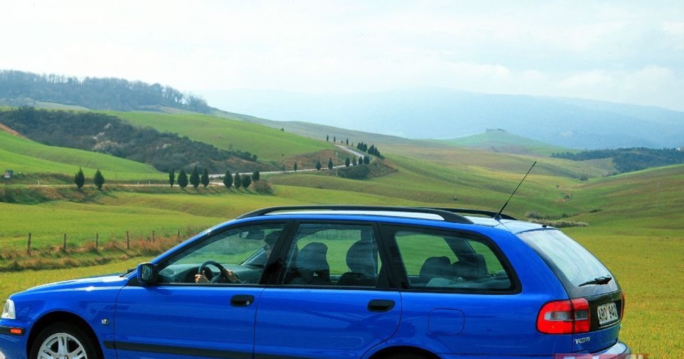 Volvo V40 - pierwsza generacja