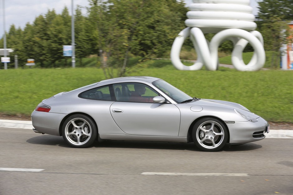 Porsche 911 - lata produkcji 1997-2005