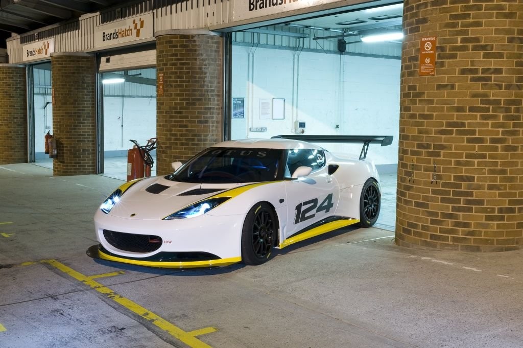 Lotus Evora - Wielki test z Kovalainenem za kierownicą