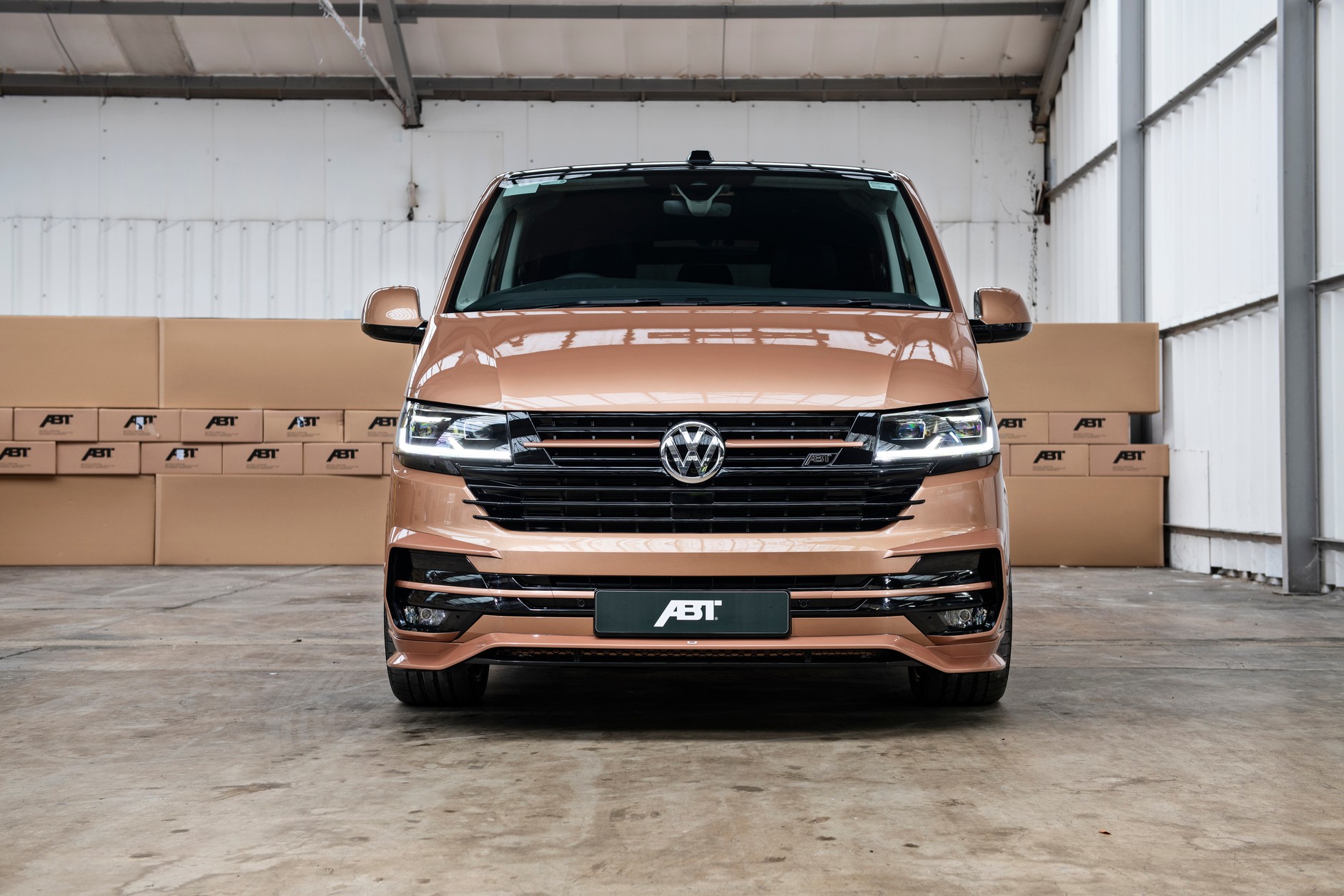 Volkswagen Multivan – Super Bulli od ABT