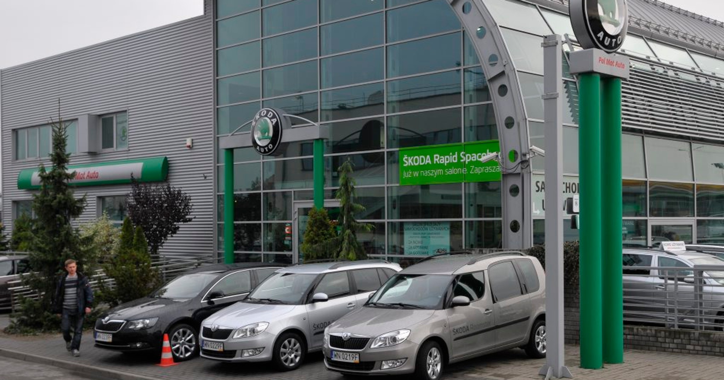 Sprzedaż aut - Skoda liderem