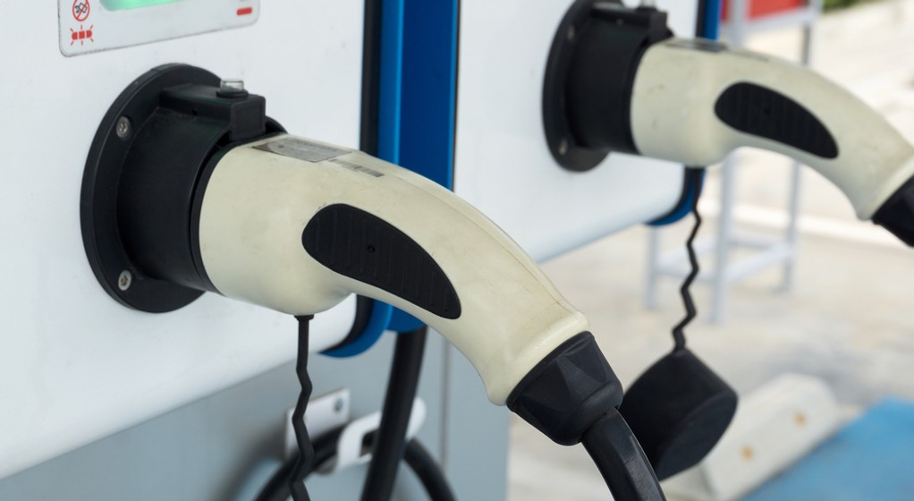 Ładowarka samochodowa