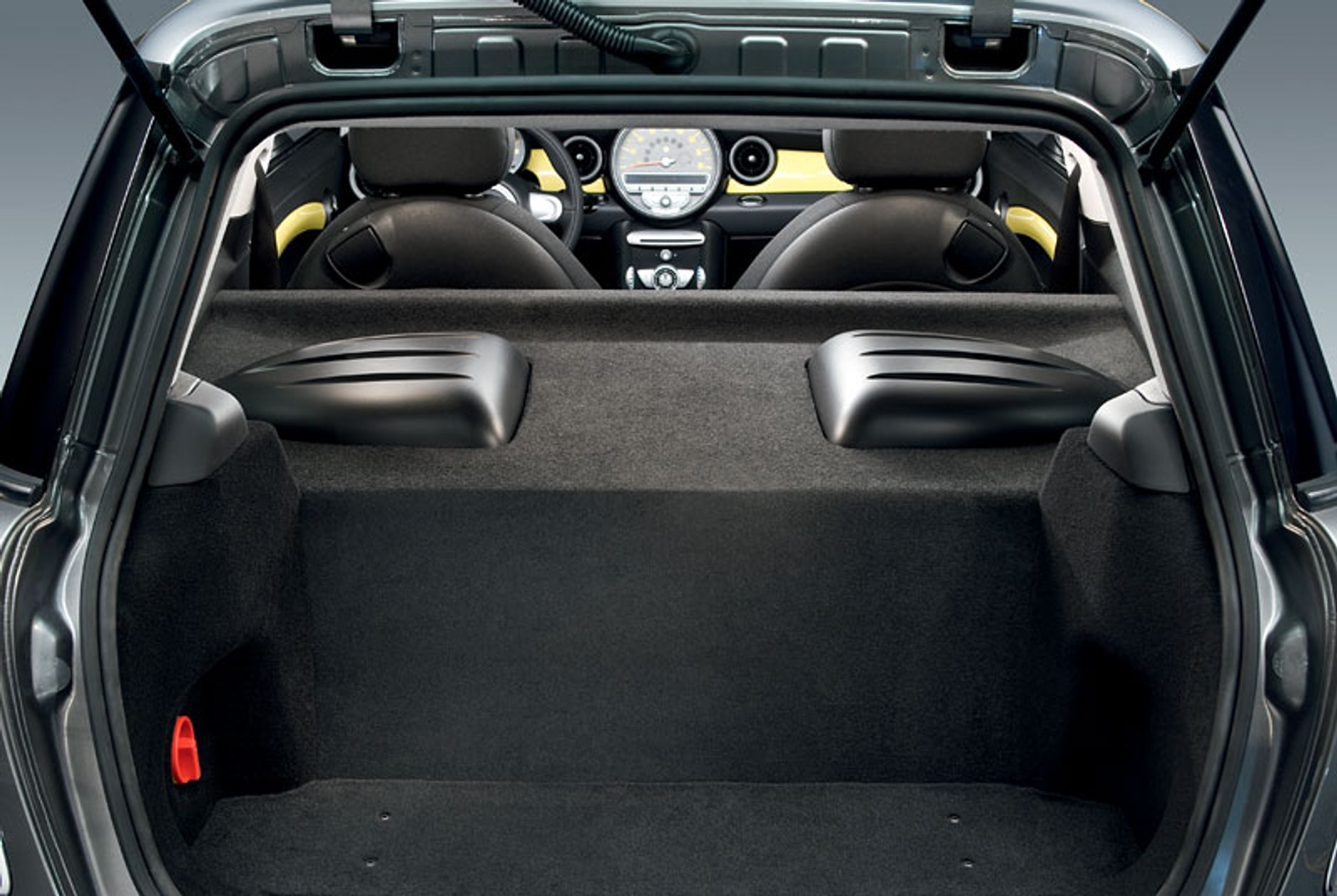 Mini rozdaje samochody z napędem elektrycznym!