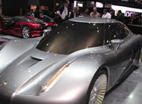 Genewa 2009: Koenigsegg Quant – 512 elektrycznych koni