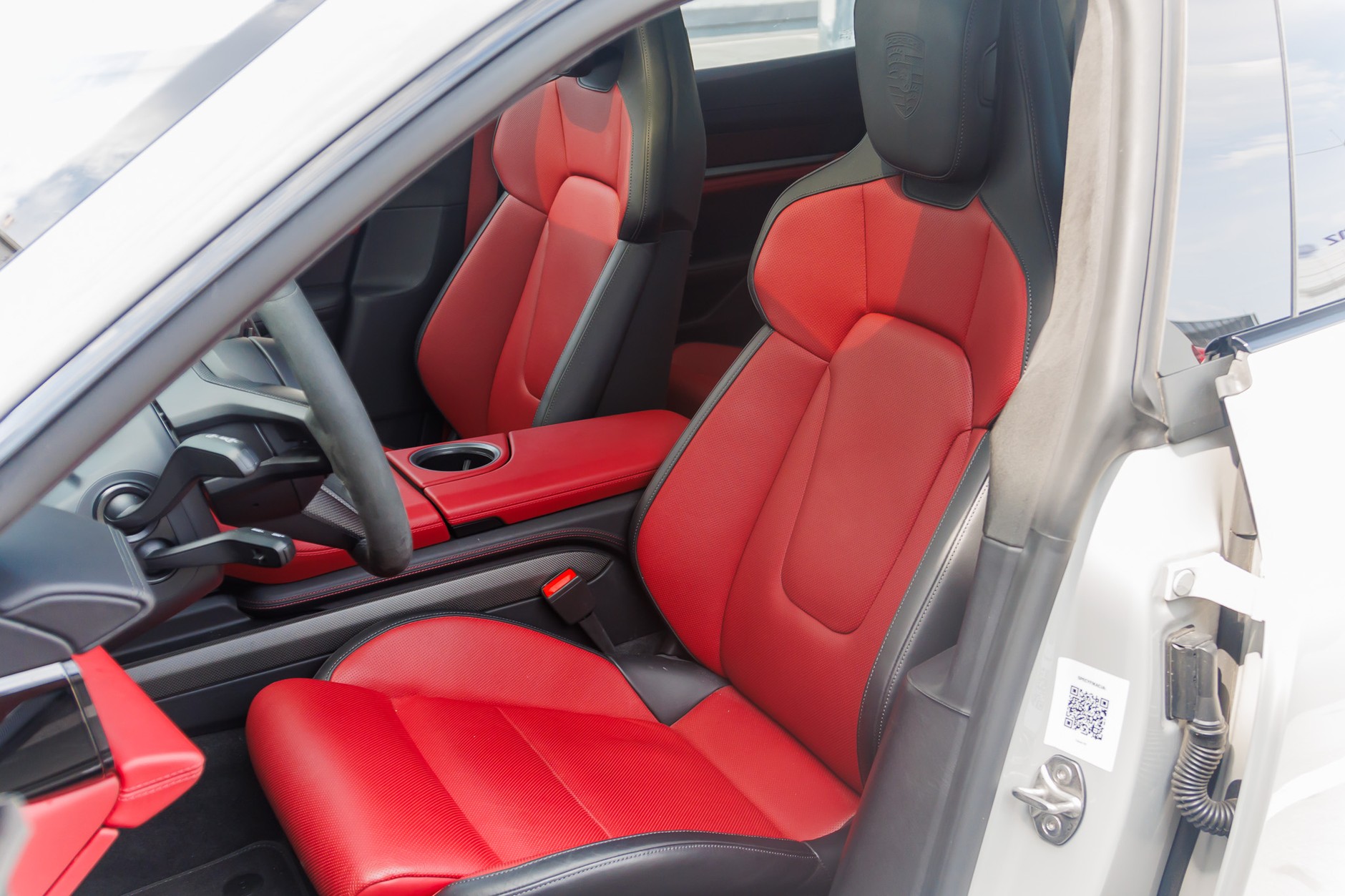 2024 Porsche Taycan 4S