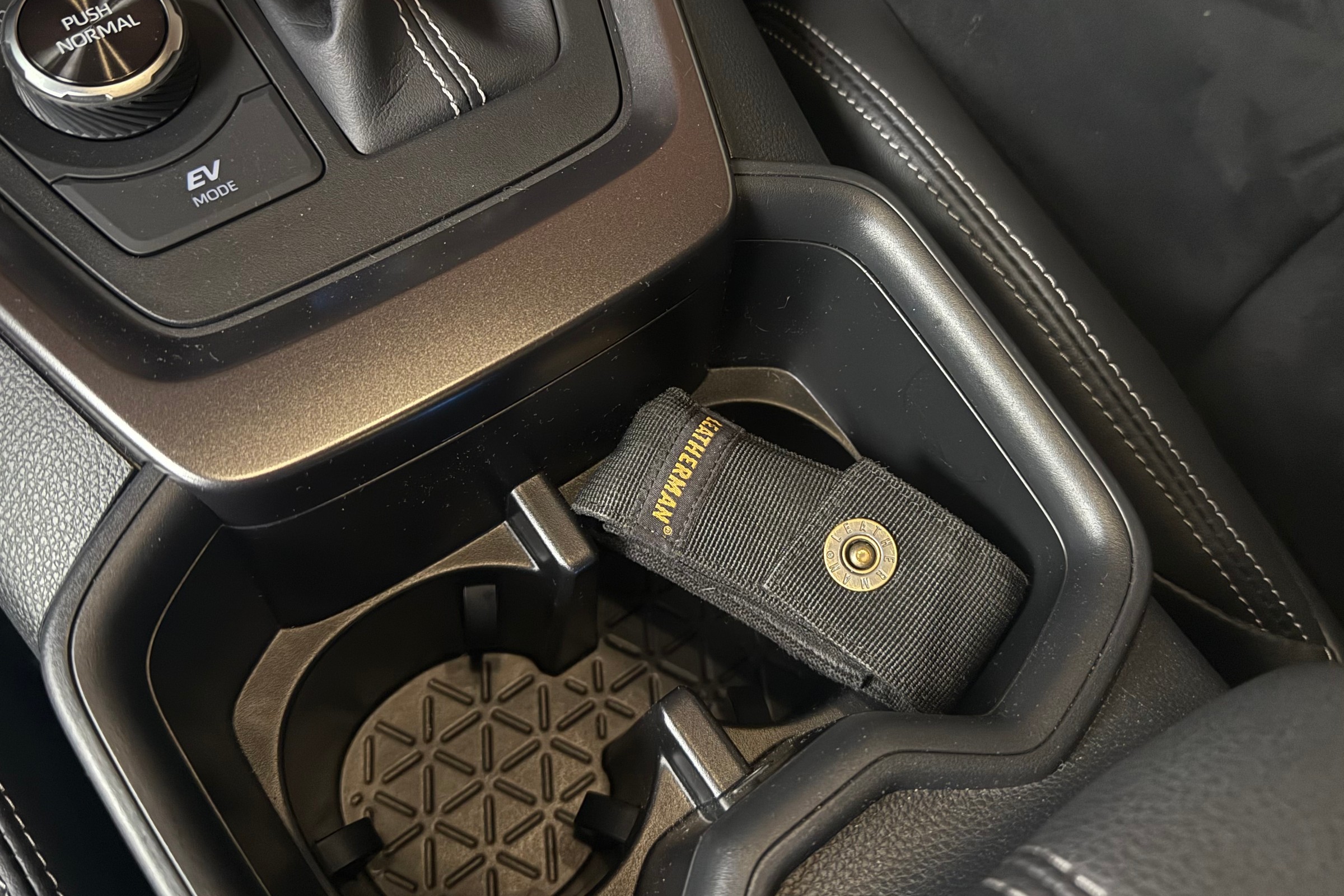 Polacy uwielbiają ten gadżet. Masz go w aucie? W Niemczech dostaniesz za to choćby 10 tys. euro mandatu