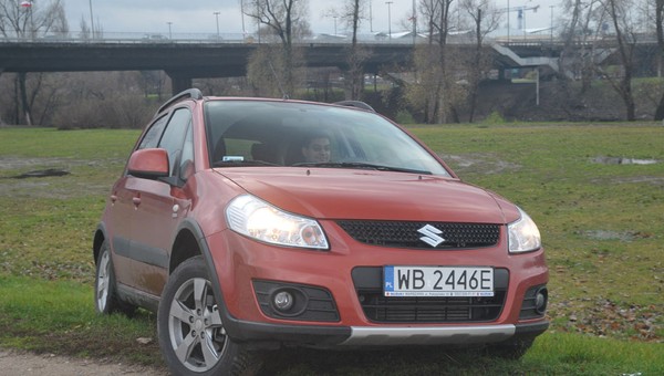Mini-rakieta na ropę: Suzuki SX4 2.0 DDiS Premium