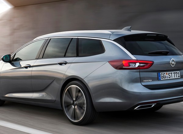 Opel Insignia Sports Tourer – nadjeżdża najładniejsze kombi