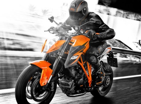 KTM 1290 Super Duke R - 200% adrenaliny