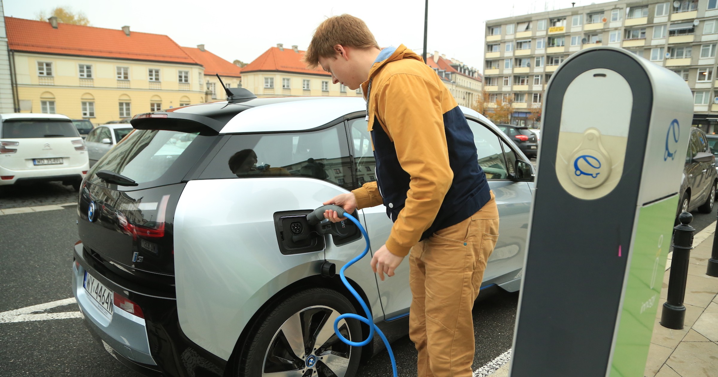 samochód elektryczny